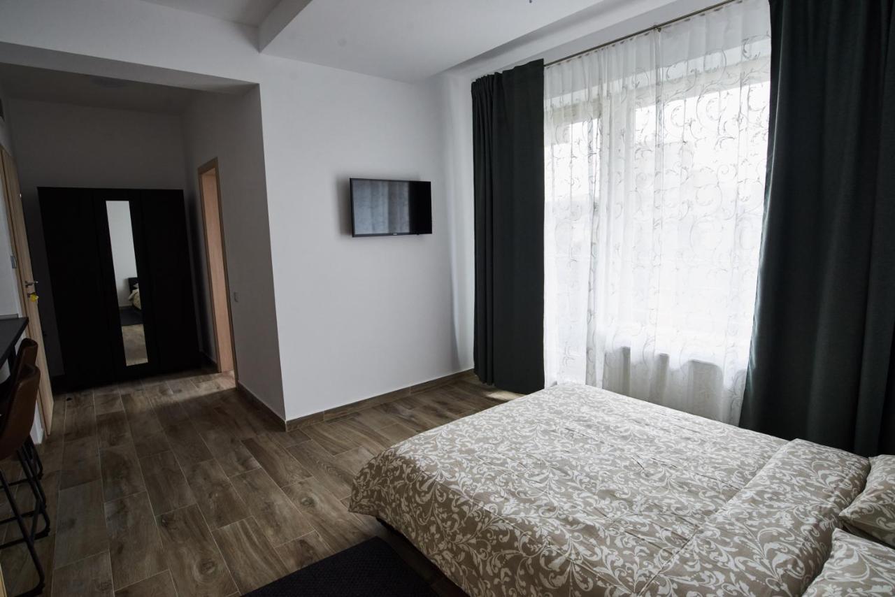 At Central Apartments Bucarest Exterior foto